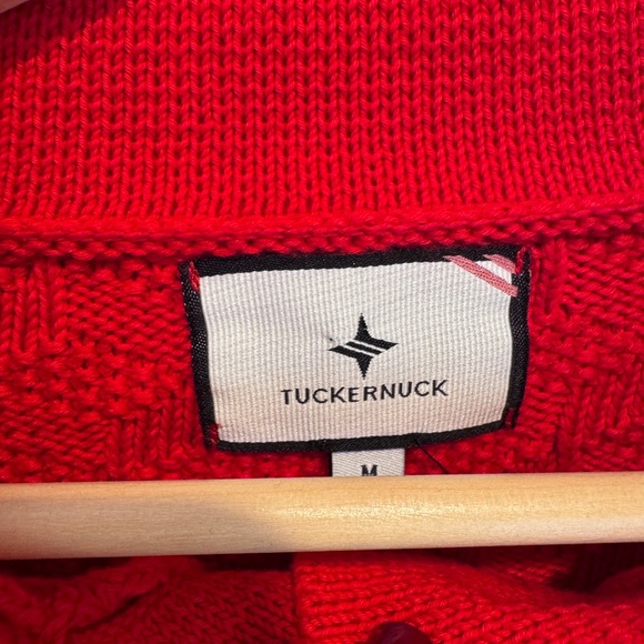 Tuckernuck Women’s Red‎ Quilted Polo Henley Sweater Size Medium - Picture 4 of 6